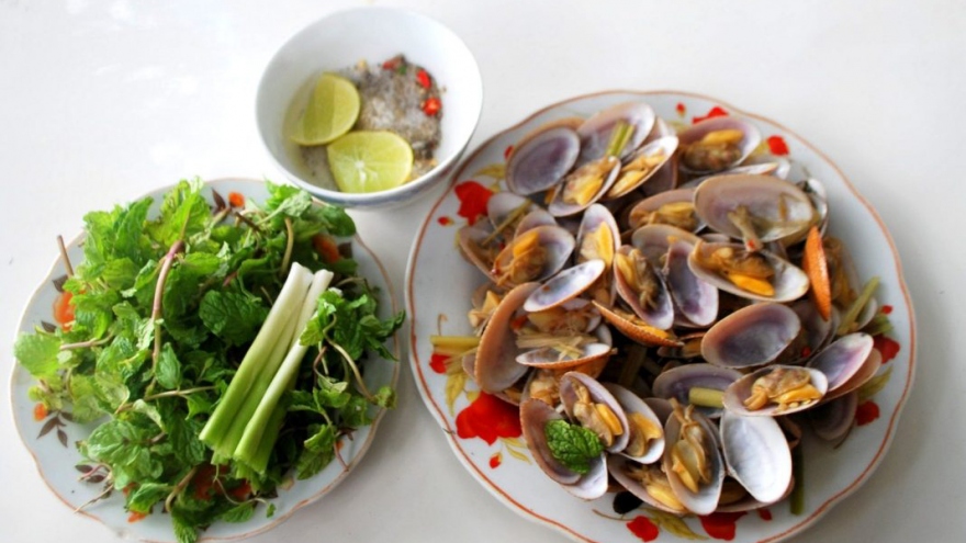 Chip Chip – Danang’s true blue food heritage